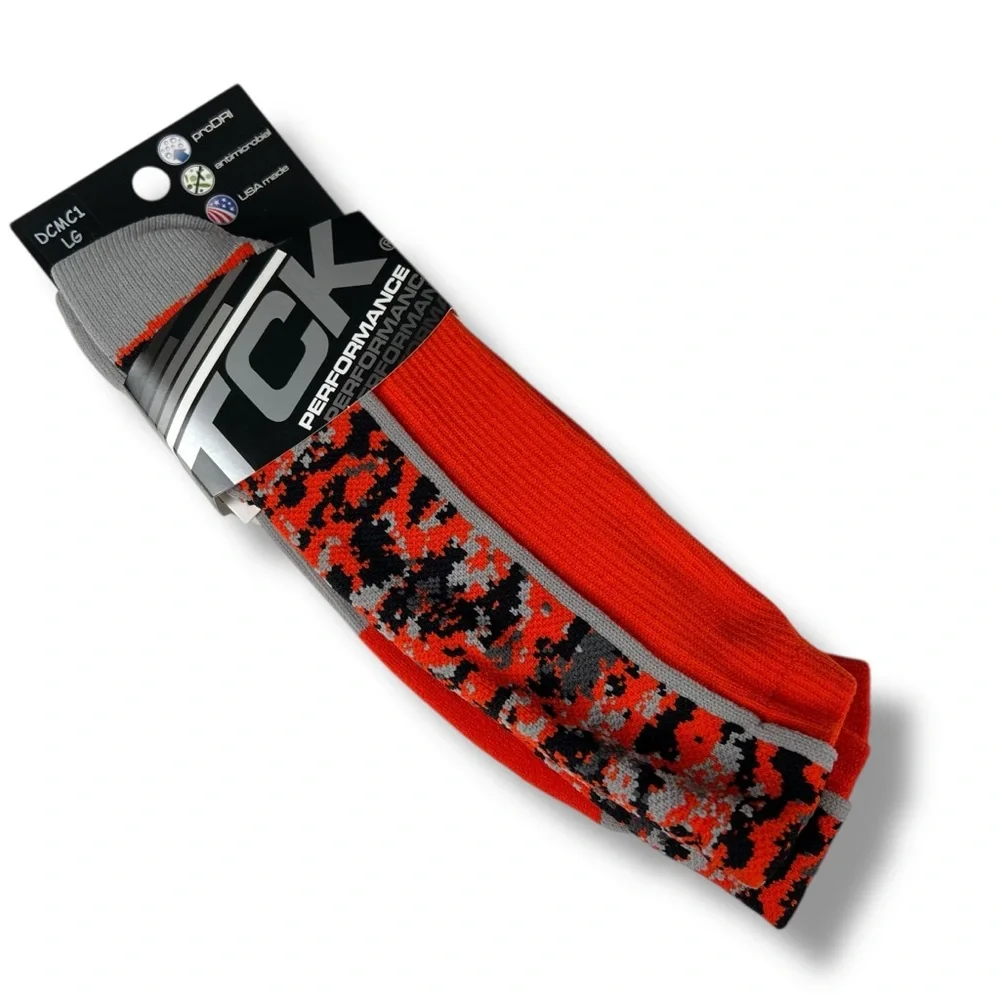 TCK Performance Orange Gray Digital Camo Crew Socks Size‎ Large New 3 Pair